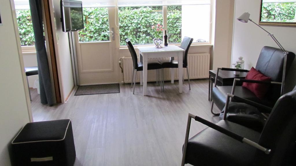 Appartementen Huize Eikenhof بيرشِن الغرفة الصورة